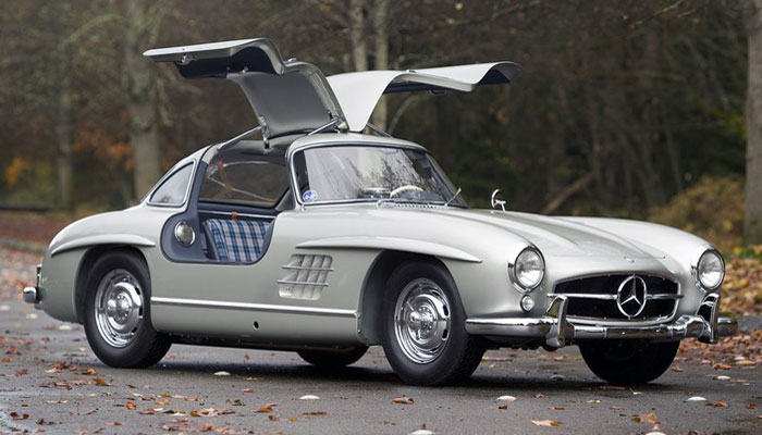 Histoire d'une voiture de légende Mercedes 300 SL