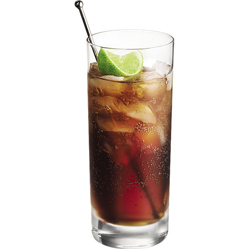 Image d’un verre de cocktail Cuba Libre original