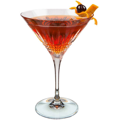 Image d’un verre de cocktail Manhattan original