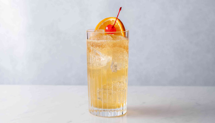 recette-originale-cocktail-john-collins Image d’un verre de cocktail John Collins original