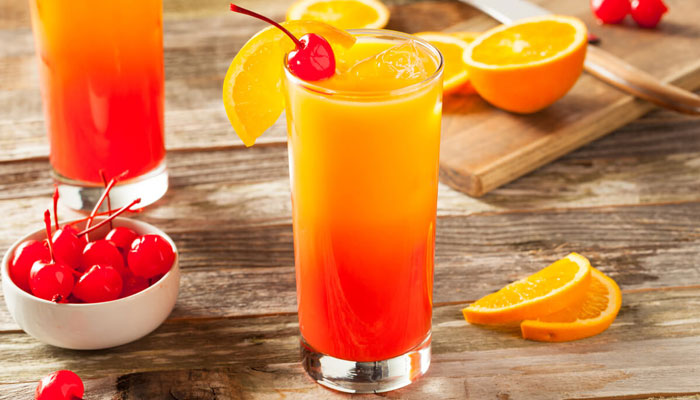 Image d’un verre de cocktail Tequila Sunrise originale