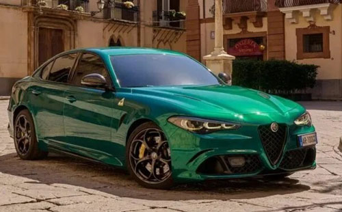 Photo Alfa Romeo Giulia Quadrifoglio