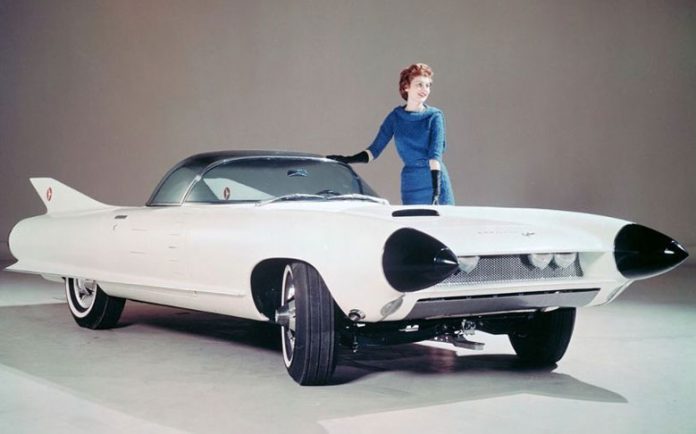 Histoire du concept-car Cadillac Cyclone