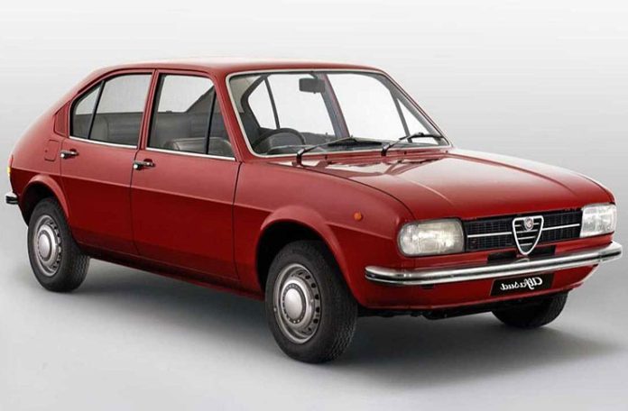 Présentation de la voiture Alfa Romeo Alfasud