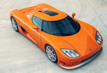 Modèle emblématique : Koenigsegg CCR (2004-2006) Présentation de la voiture Koenigsegg CCR