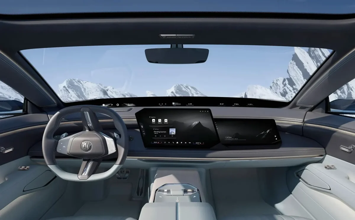 Planche de bord BMW Panoramic Vision intégrée au concept BMW Vision Alpina.